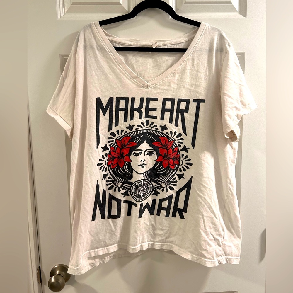 make art not war ☮️ t shirt